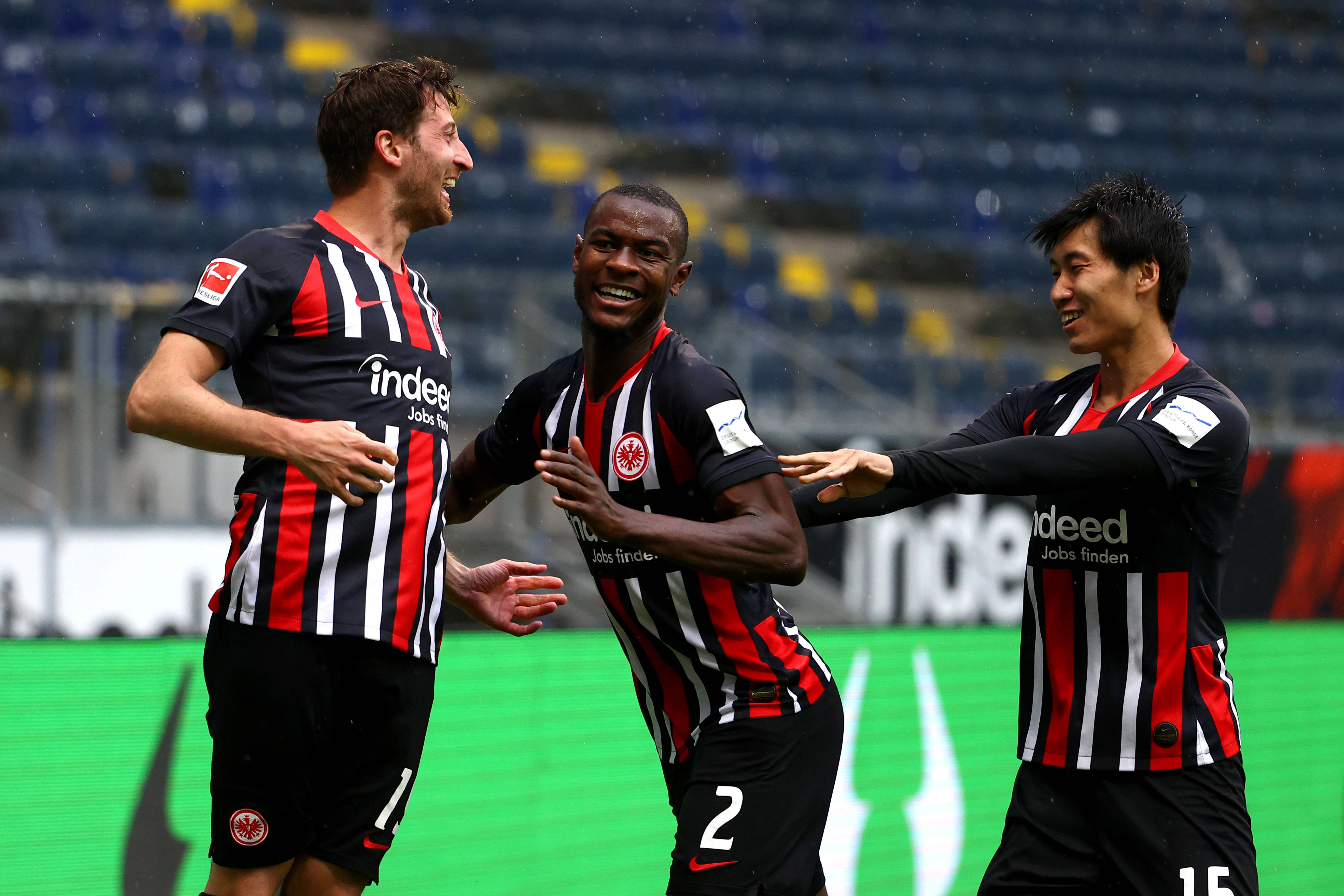 关于法兰克福客场斩获重要胜利，德甲积分榜前移的信息