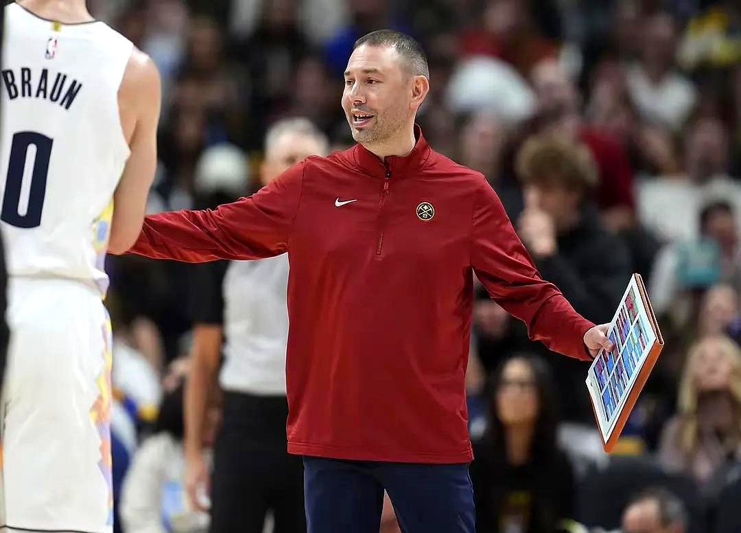 德国男篮碾压掘金，戈贝尔送出助攻