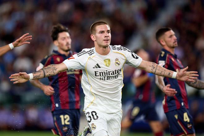 切尔西遭遇狼堡逆转，晋级悬了