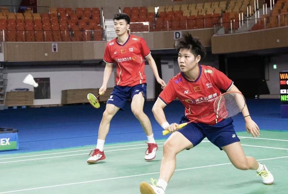 中国队绝杀丹麦队，黄鸭组合状态火热的简单介绍