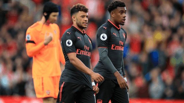 包含热刺四方集团一家人，领跑英超乐章的词条