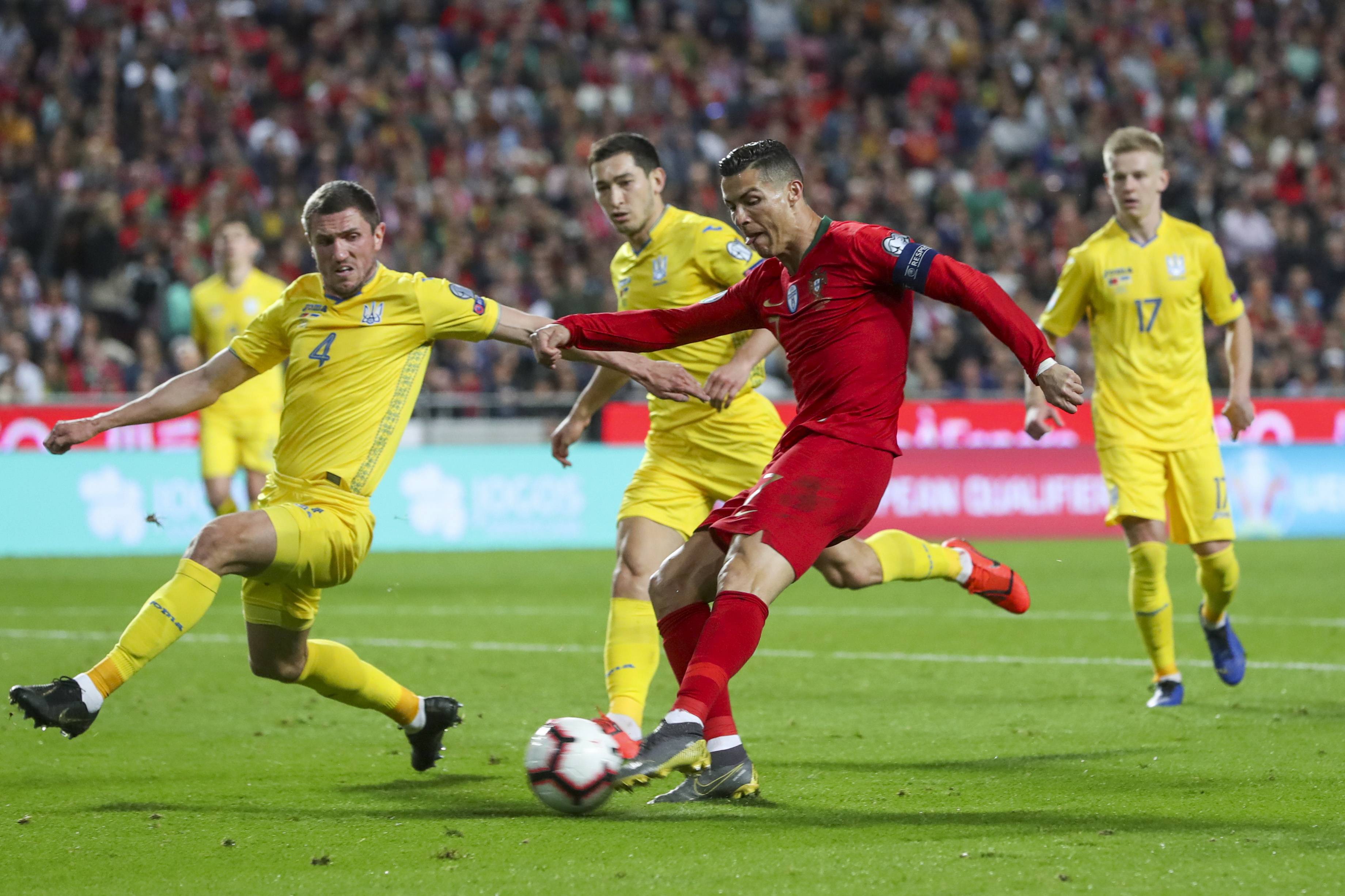 关于荷兰轻取乌克兰,欧洲国家联赛激情四射对决的信息 关于荷兰轻取乌克兰,欧洲国家联赛激情四射对决的信息