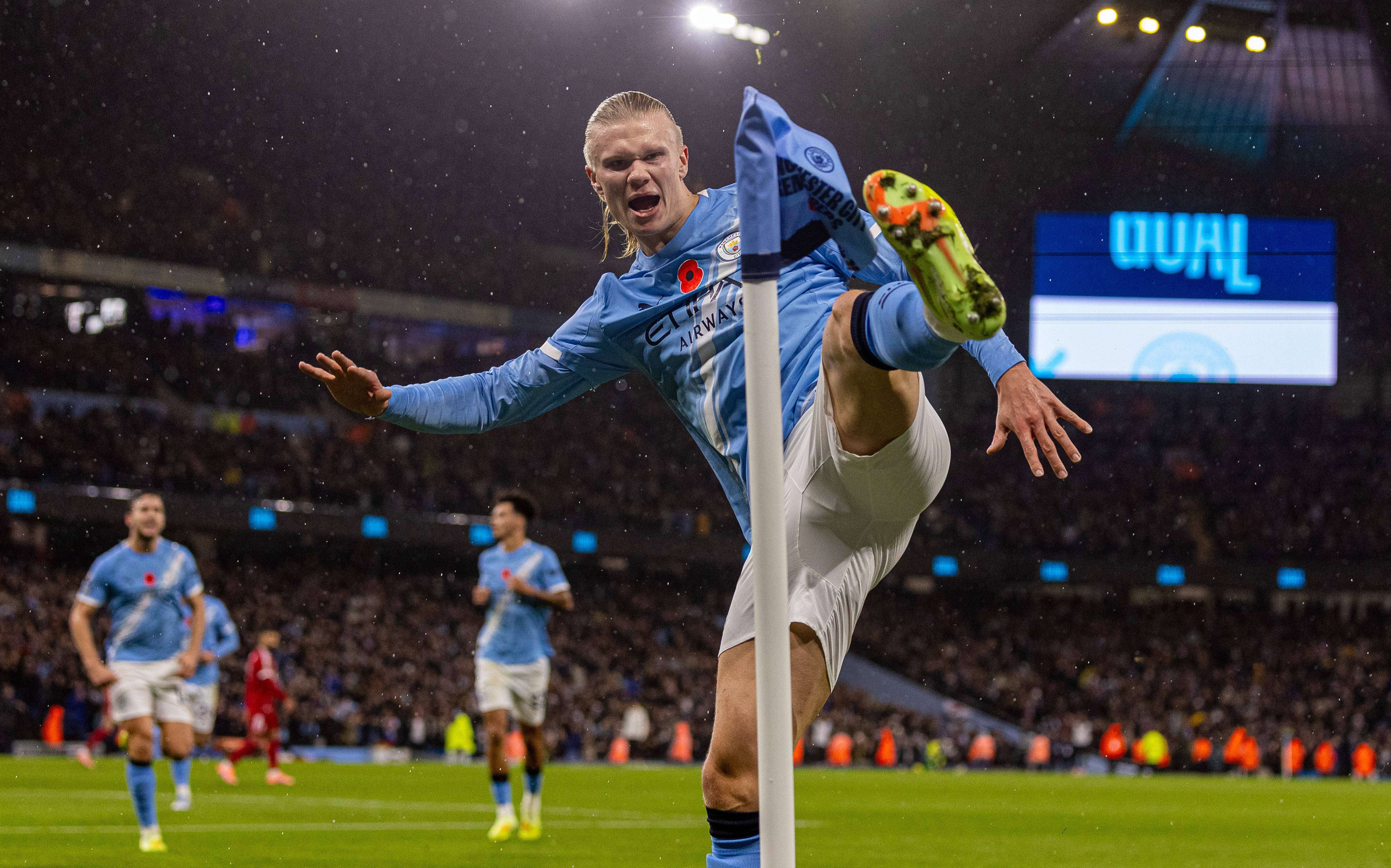 曼城大胜一仗，锦上添花的简单介绍