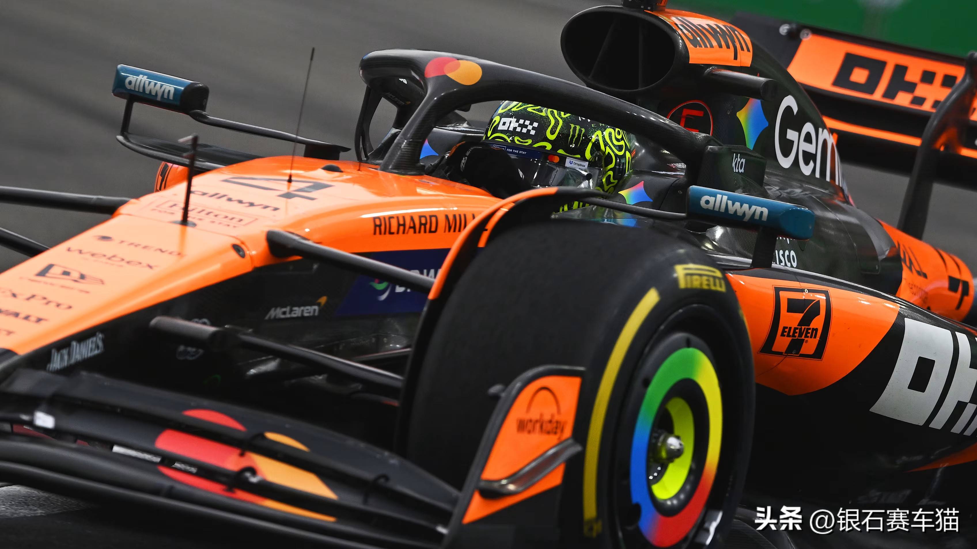 包含索伯车队横扫迈凯伦，拉塞尔刷新纪录的词条