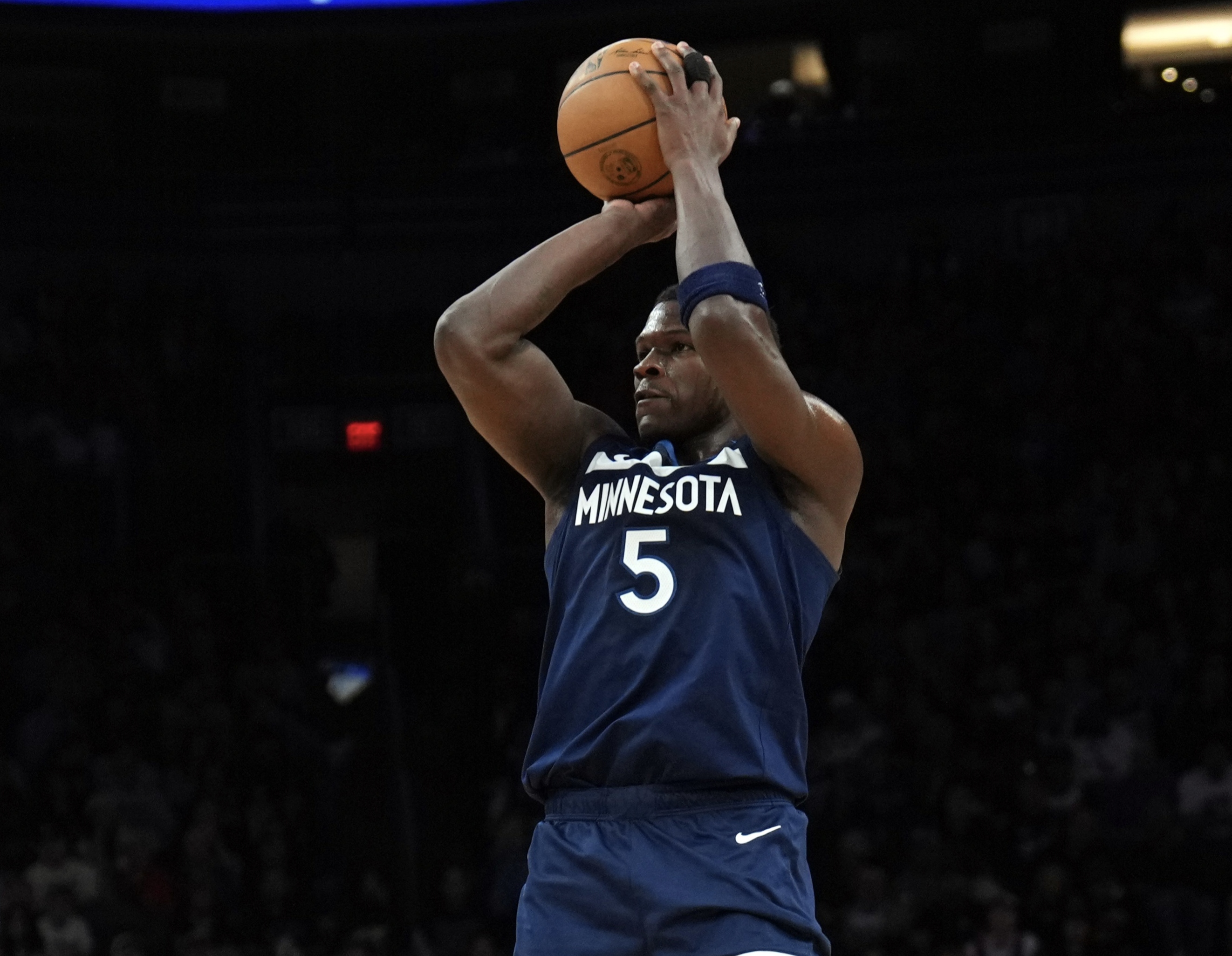 奇才鏖战篮网B队，字母哥完成帽子戏法的简单介绍