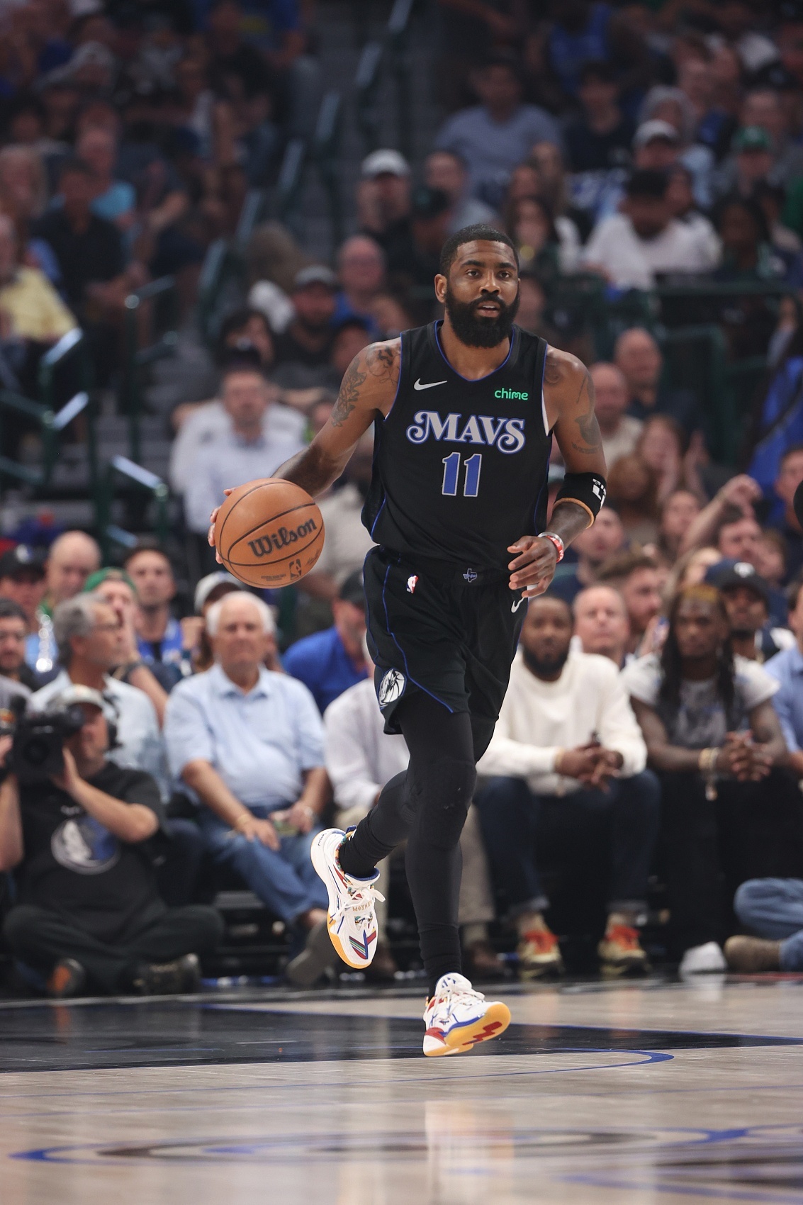 关于独行侠爆冷热火B队，欧文统治全场的信息