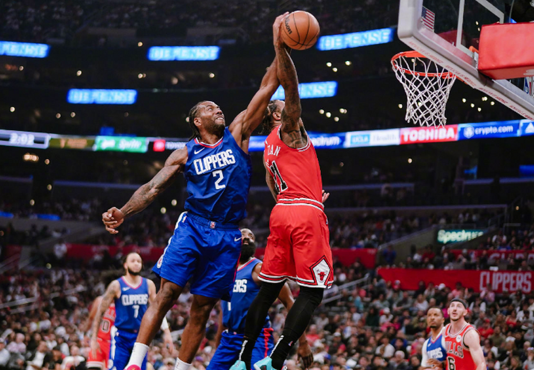 关于青岛队逆转北京队，德罗赞惊艳四座的信息