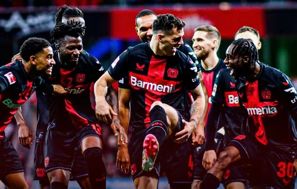 外籍球员融入球队完美，绽放异彩成焦点