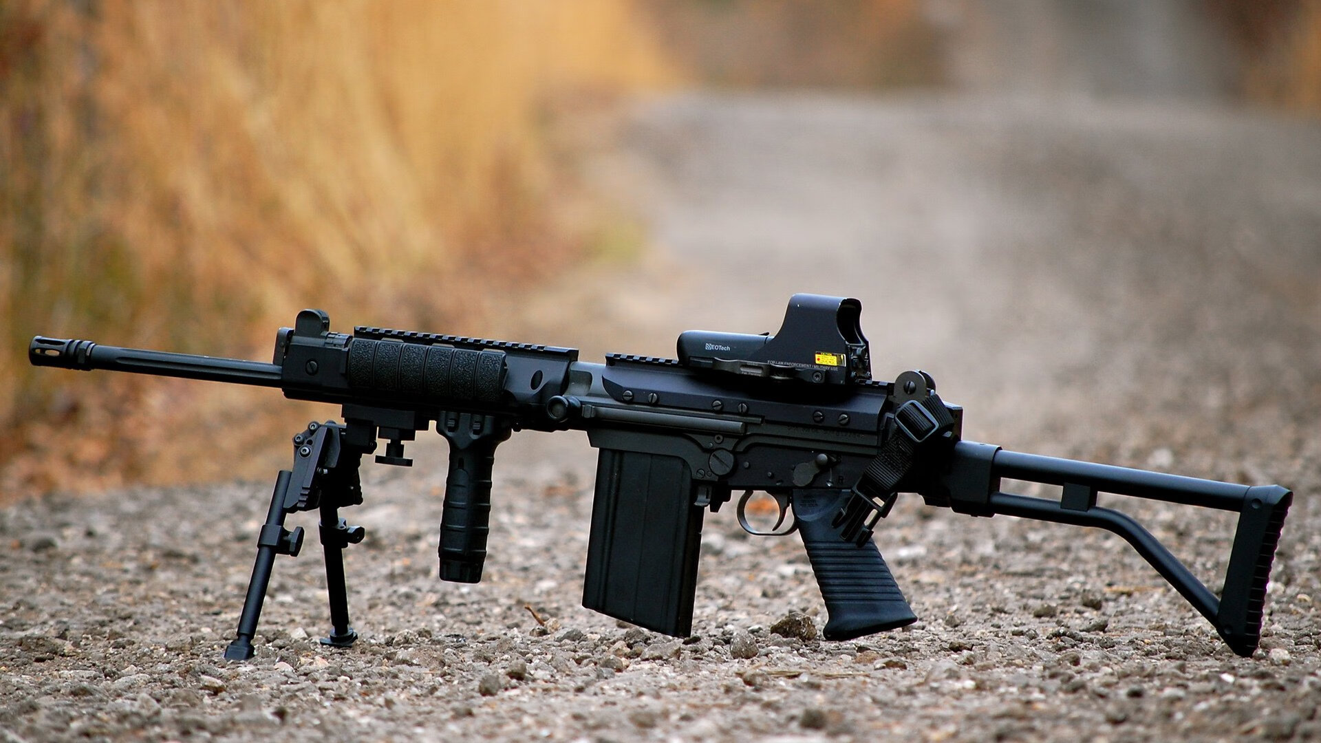 赛道与球场的双重奏，当雄鹿掀翻国王，米切尔在F1街道赛接管比赛