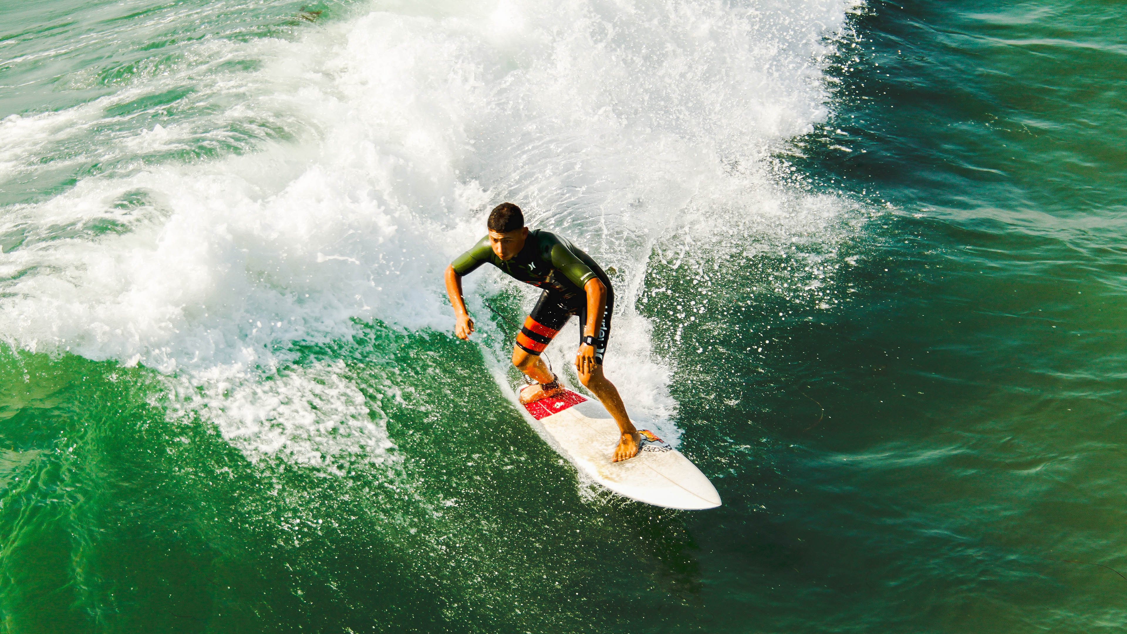 森林狼强行终结鹈鹕，小贾伦成为关键先生