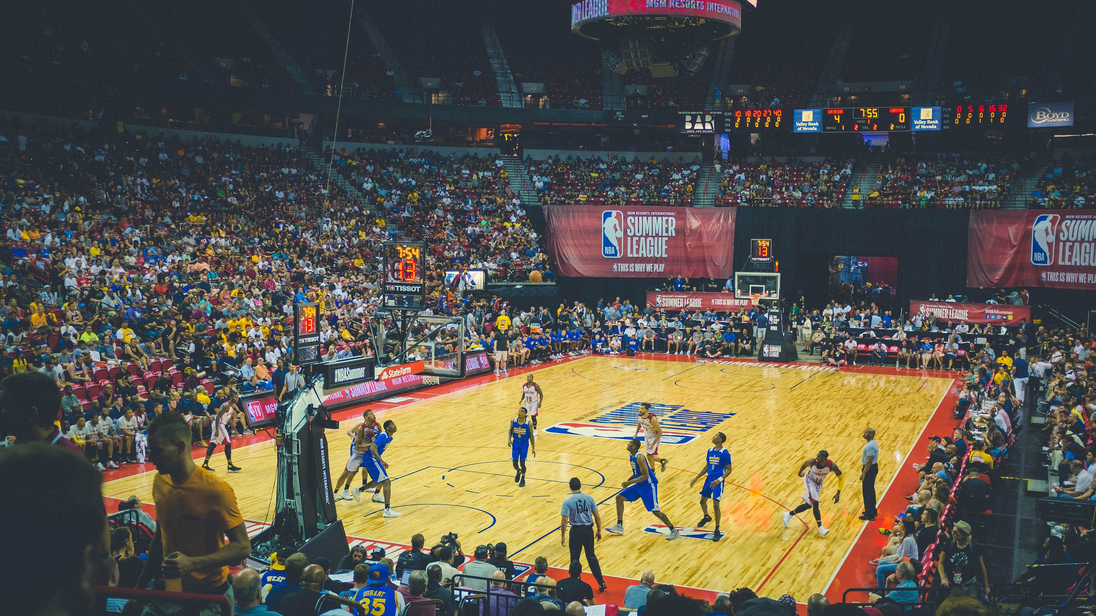 辽宁队完胜老鹰，切特赛后评分拉满，一场定义未来的胜利