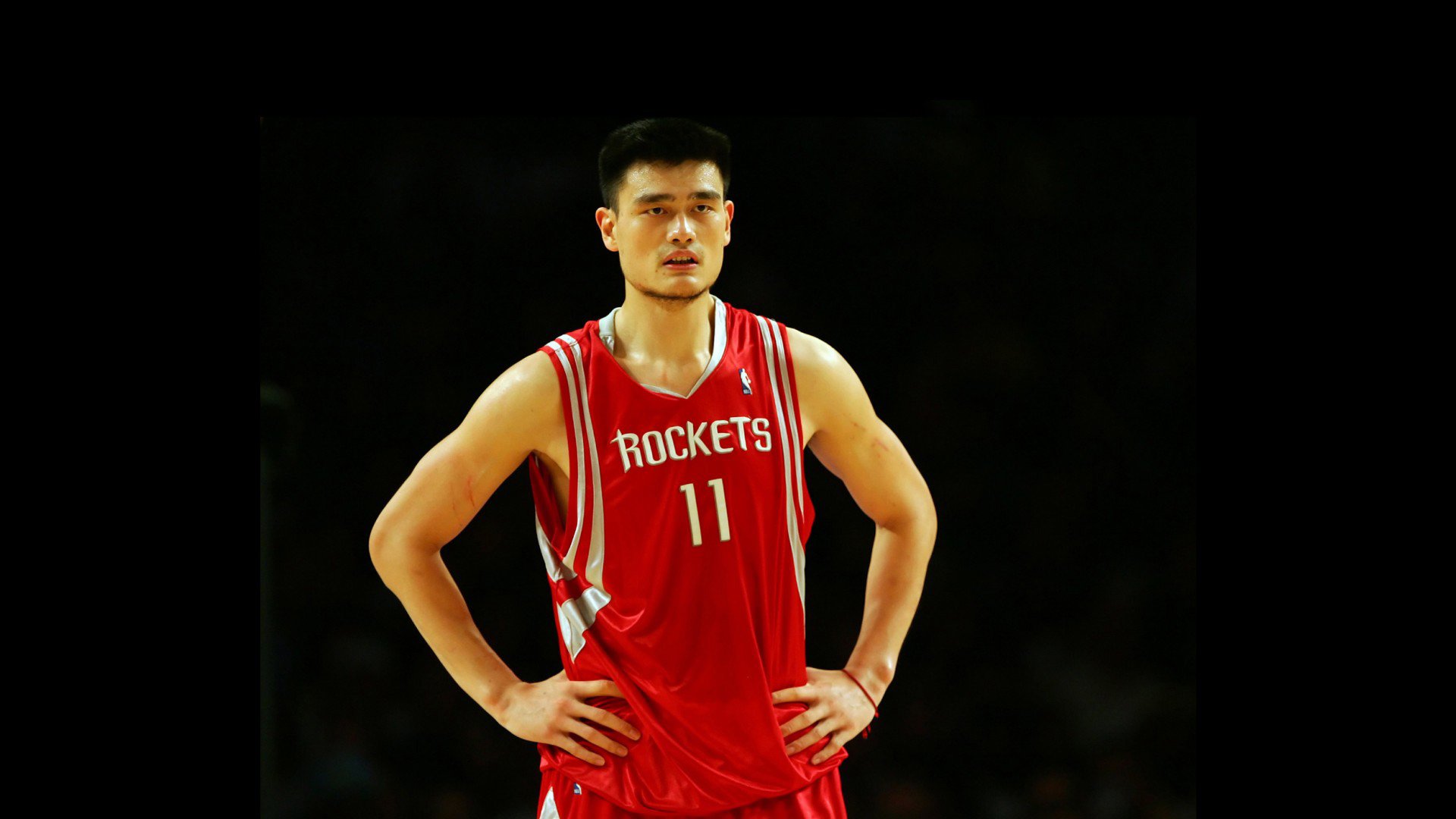 当绝杀与爆发同框，太阳的冷血一击，米切尔的加时焰火，NBA杯之夜的双重救赎